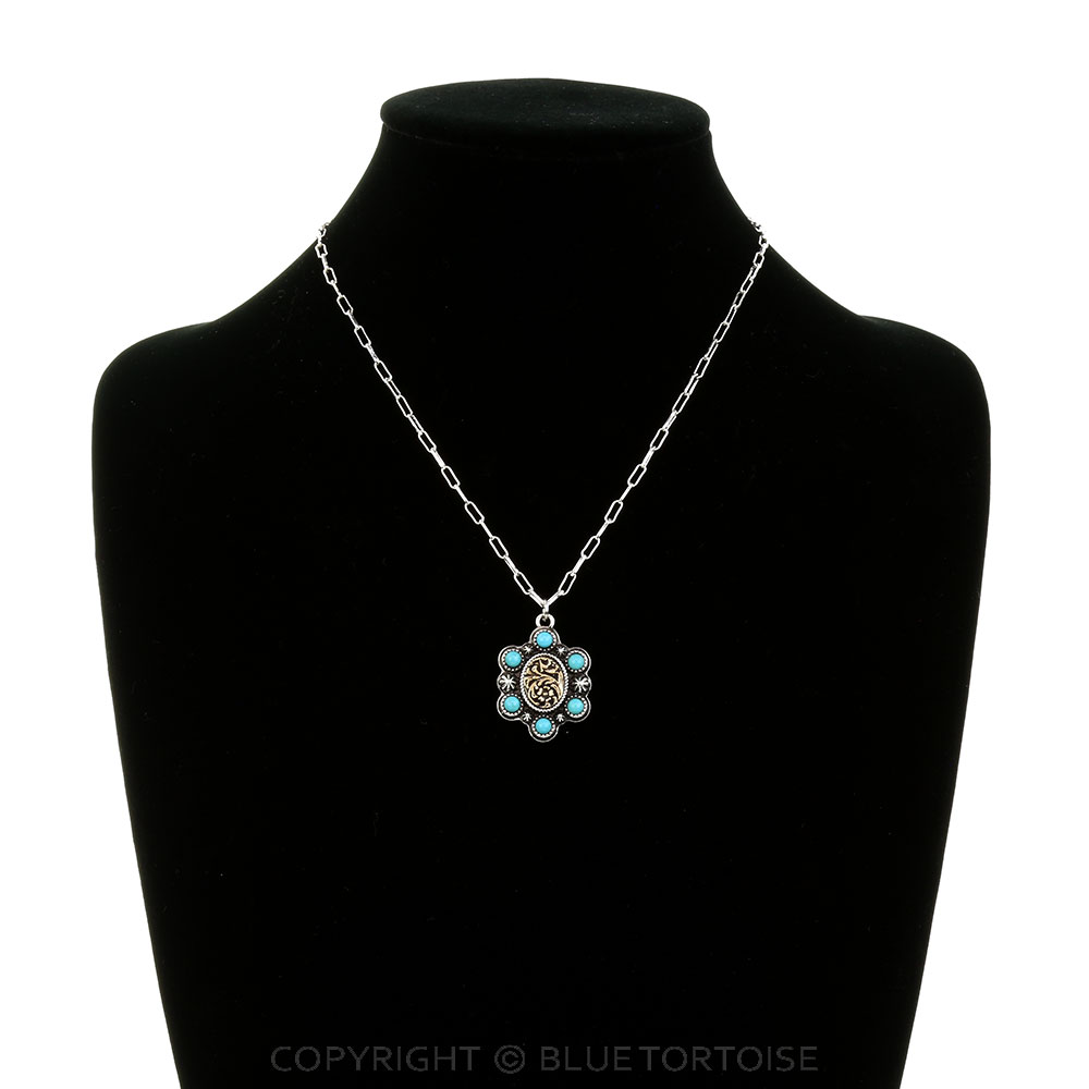Western Oval Engraved Necklace - Image 2
