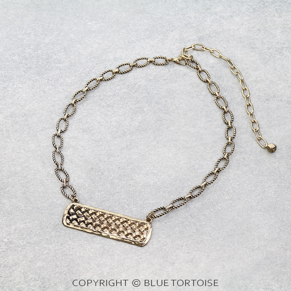 Western Woven TXR Bar Necklace