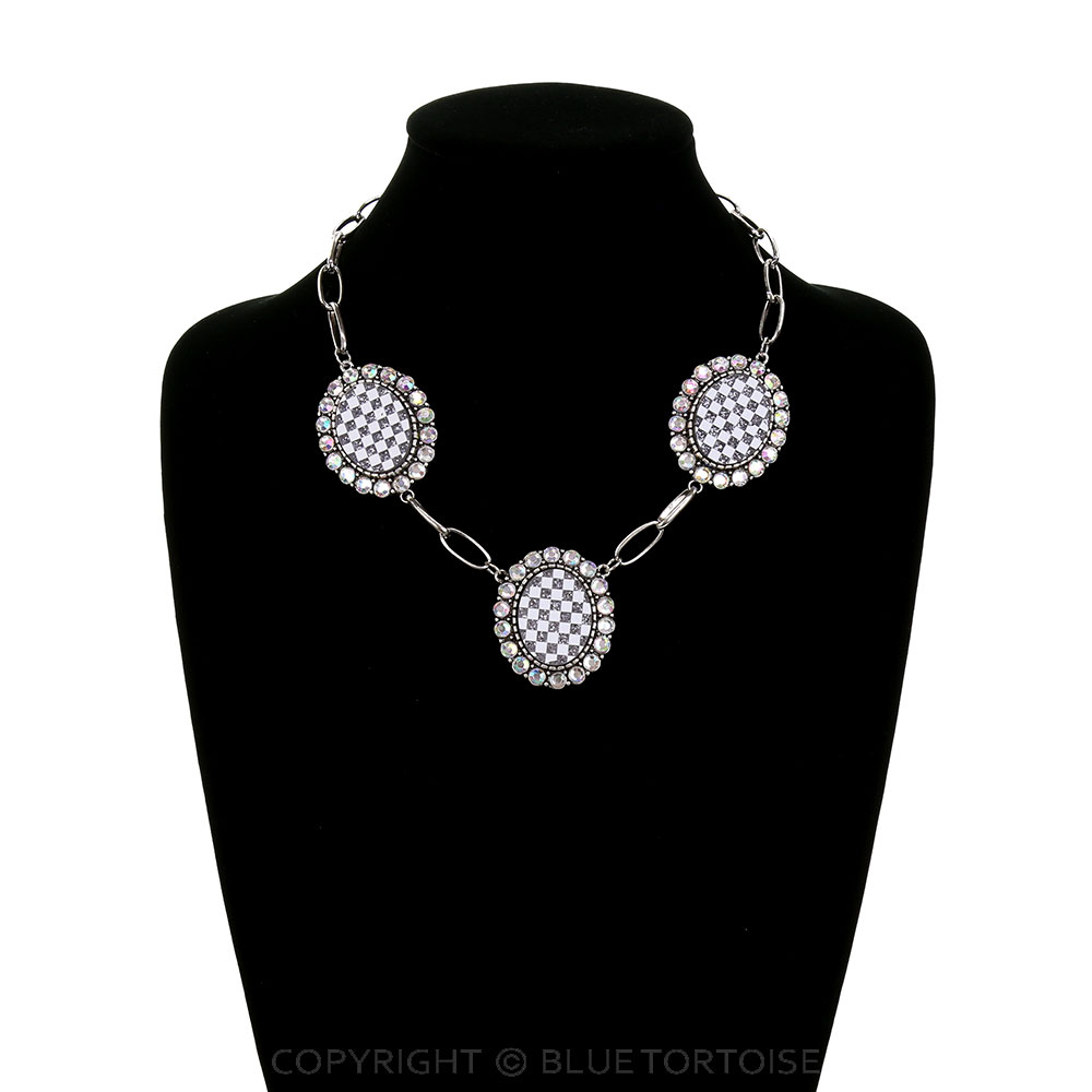 Western 3 Conchos Necklace - Image 2