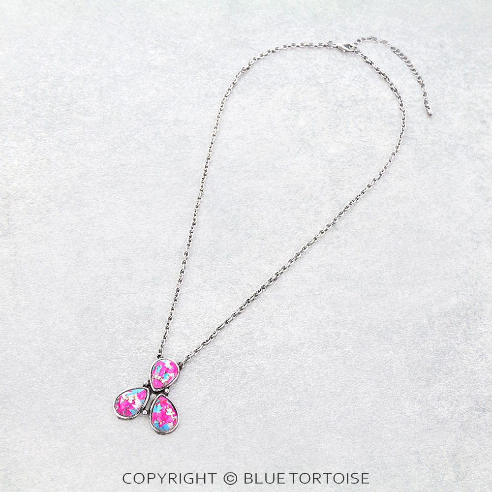 Western Teardrop Stone Necklace