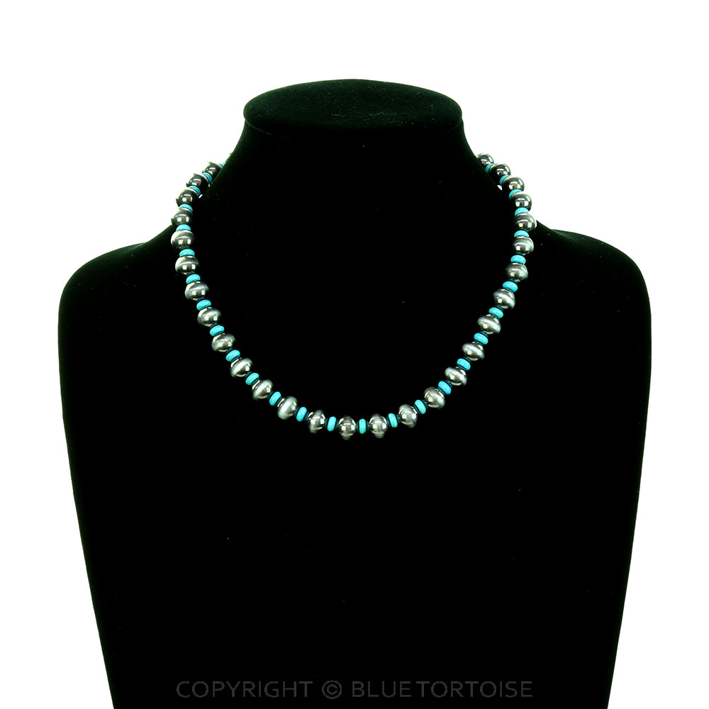 Navajo Style Pearl & Bead Necklace - Image 2
