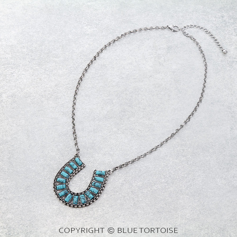 Western Horseshoe Stone Chain Necklace