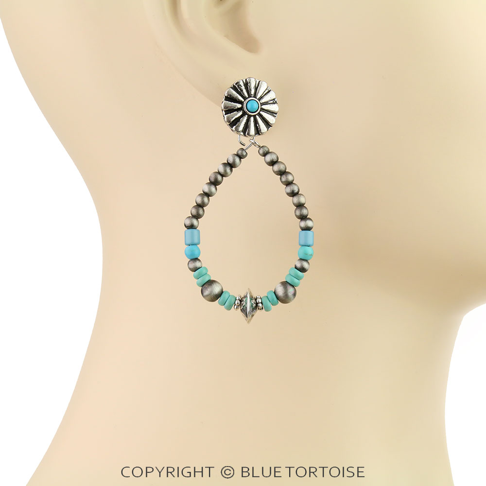 Navajo Style Pearl with Concho Stud Earrings - Image 2