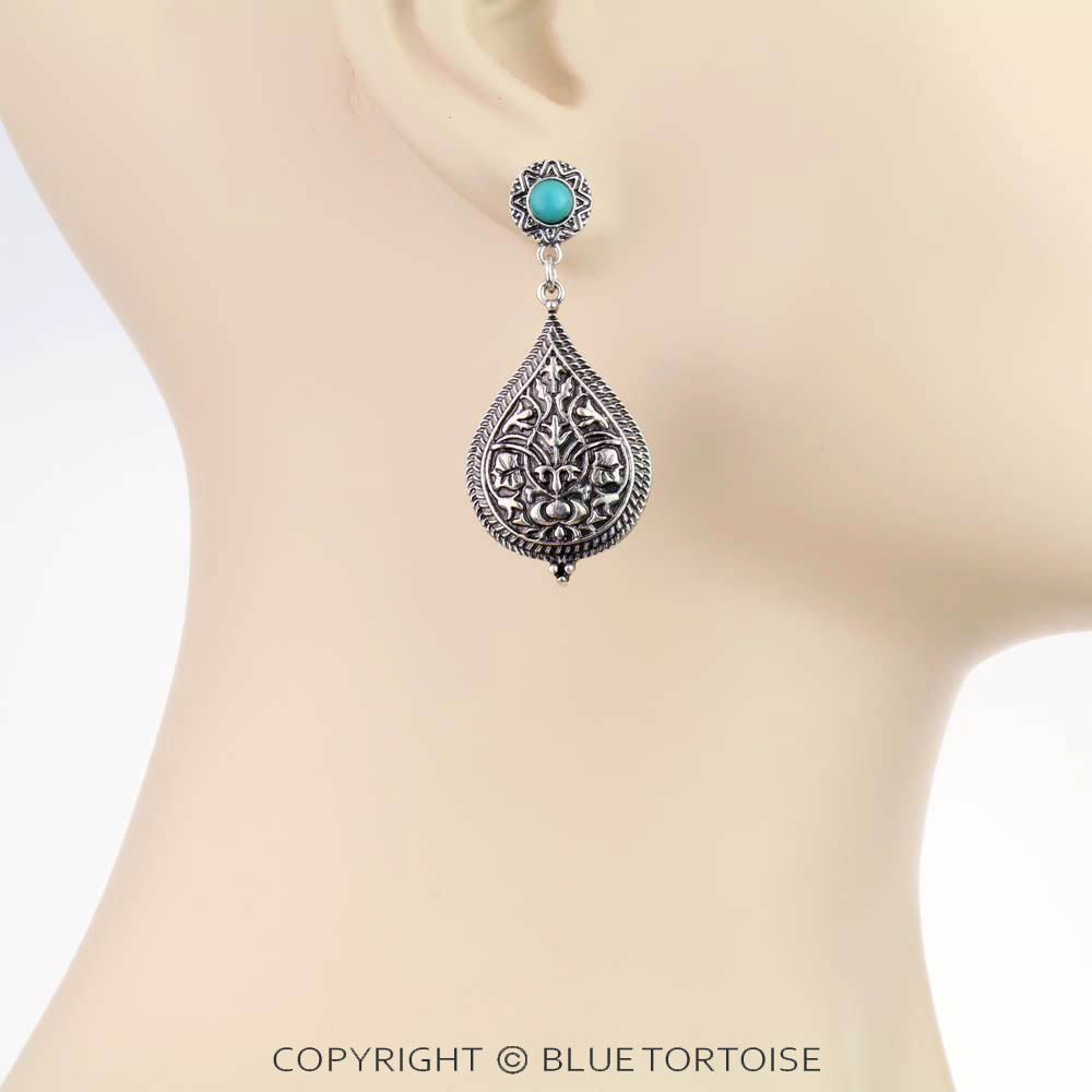 Western Pattern Teardrop Stud Earrings - Image 2