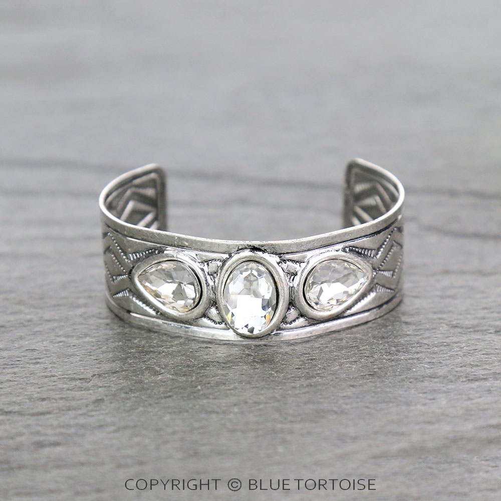 Western Design with Stone Cuff Bracelet