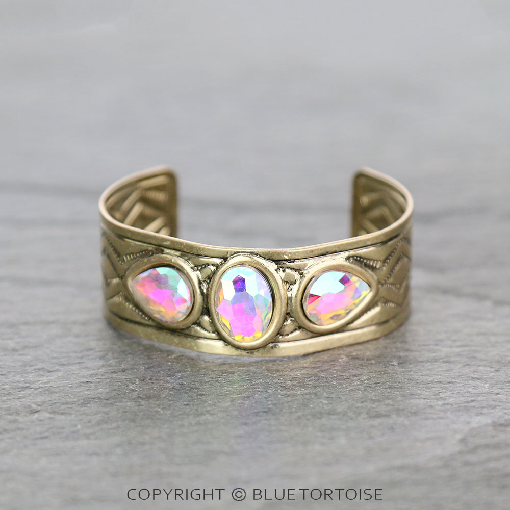 Western Design with Stone Cuff Bracelet