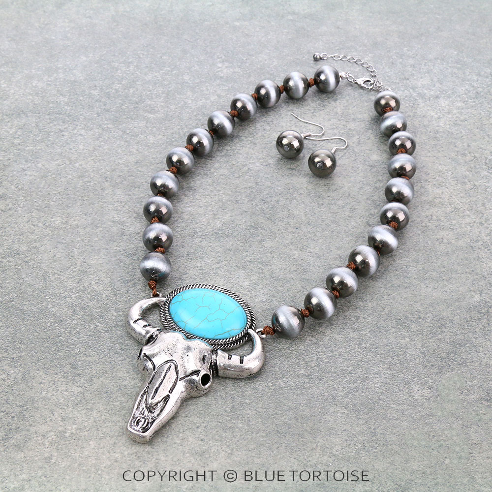 Western Steer Skull Metallic Pearl Necklace Set