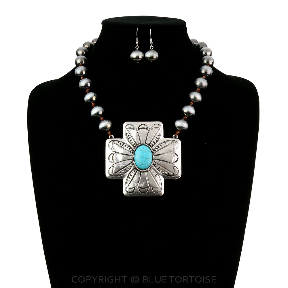 Western Cross Metallic Pearl Necklace Set - Image 2