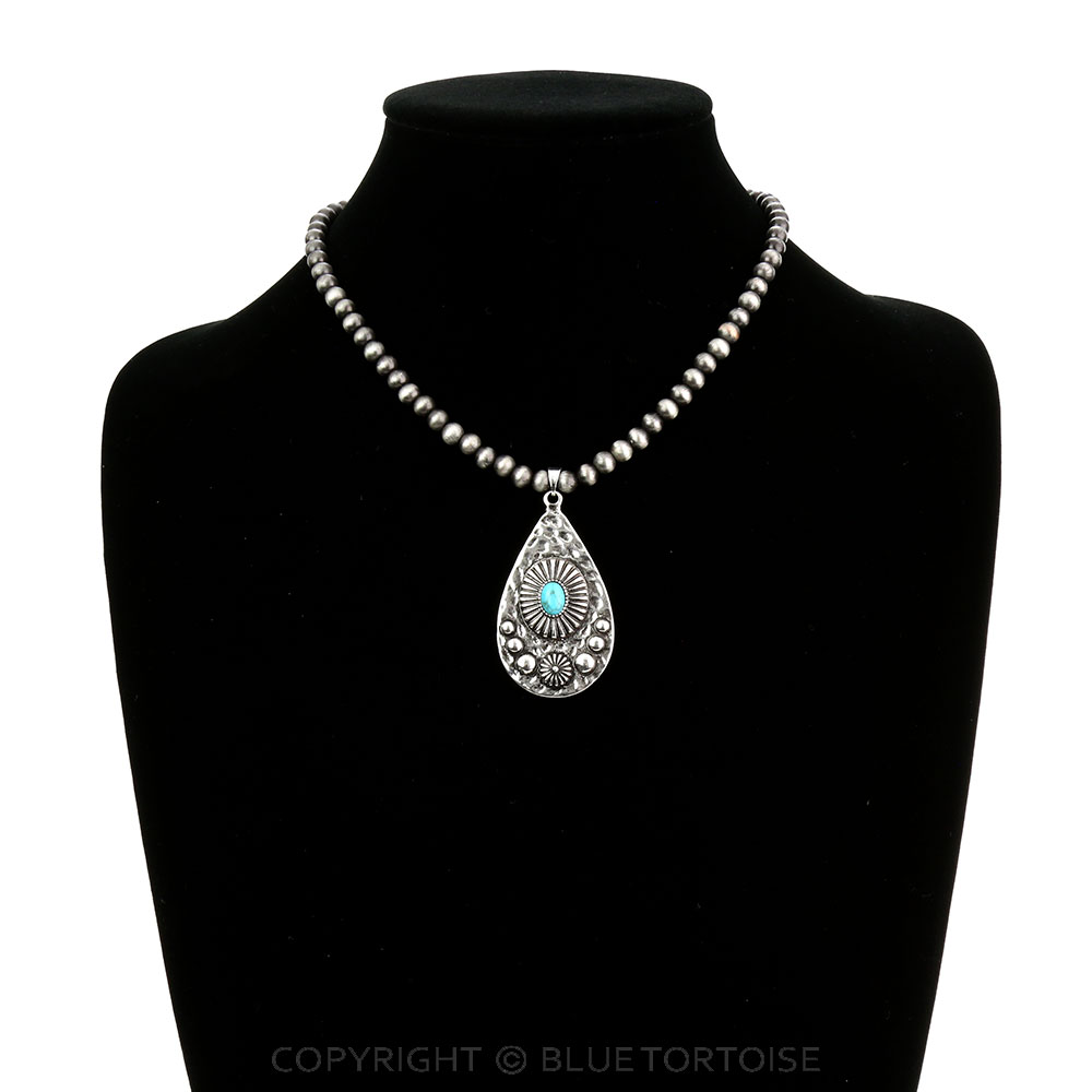 Navajo Style Pearl with Concho Necklace - Image 2