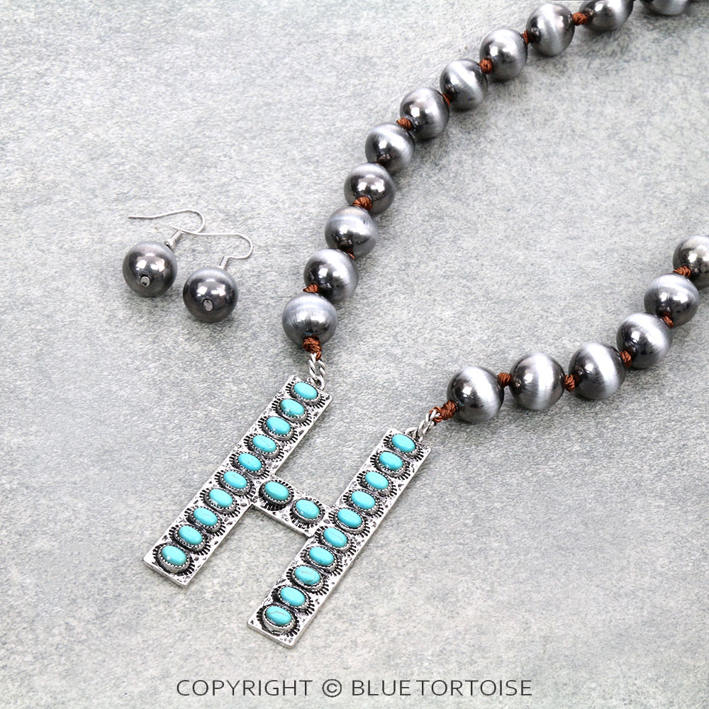 Initial “H” Metallic Pearl Necklace Set