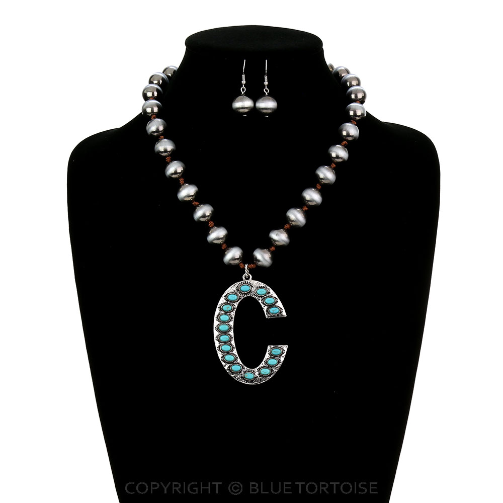Initial “C” Metallic Pearl Necklace Set - Image 2