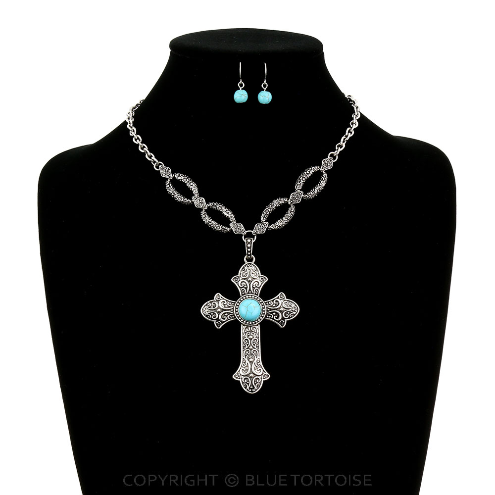 Cross Pendant Necklace Set - Image 2