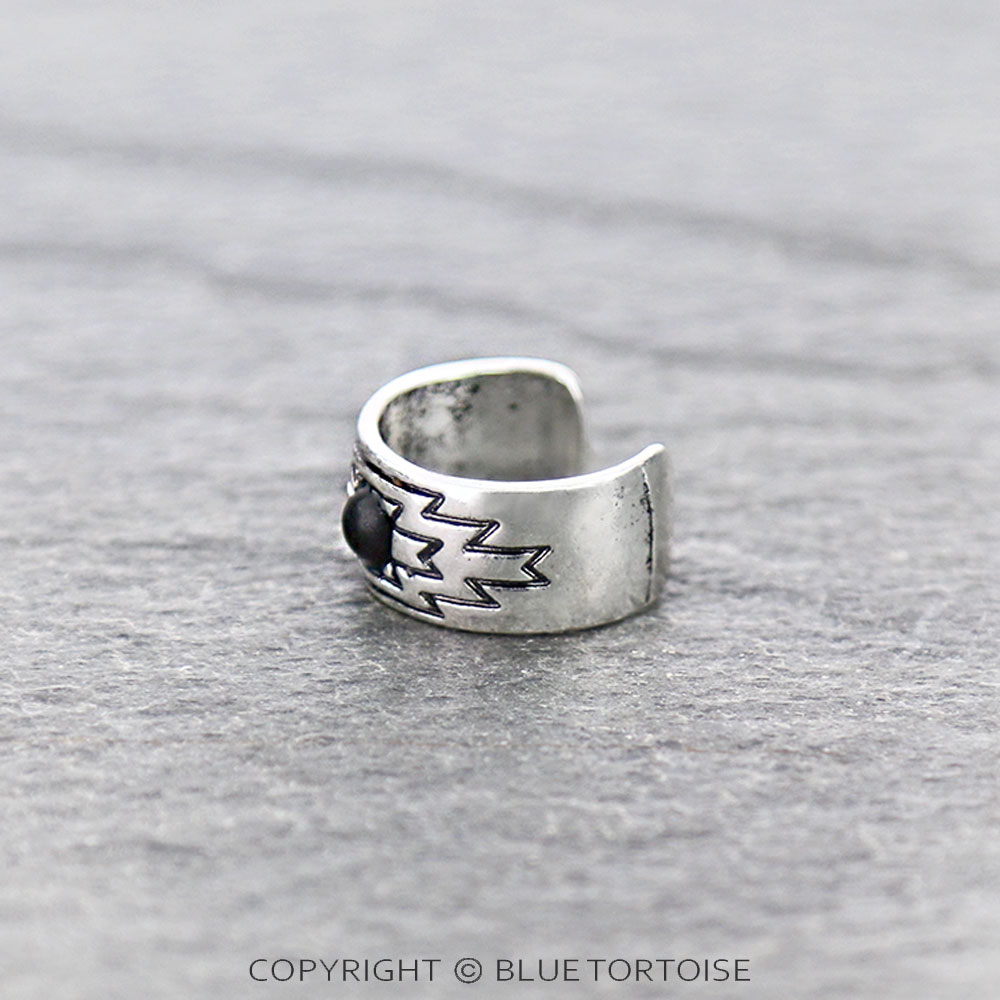 Western Aztec Texture Cuff Ring - Image 2