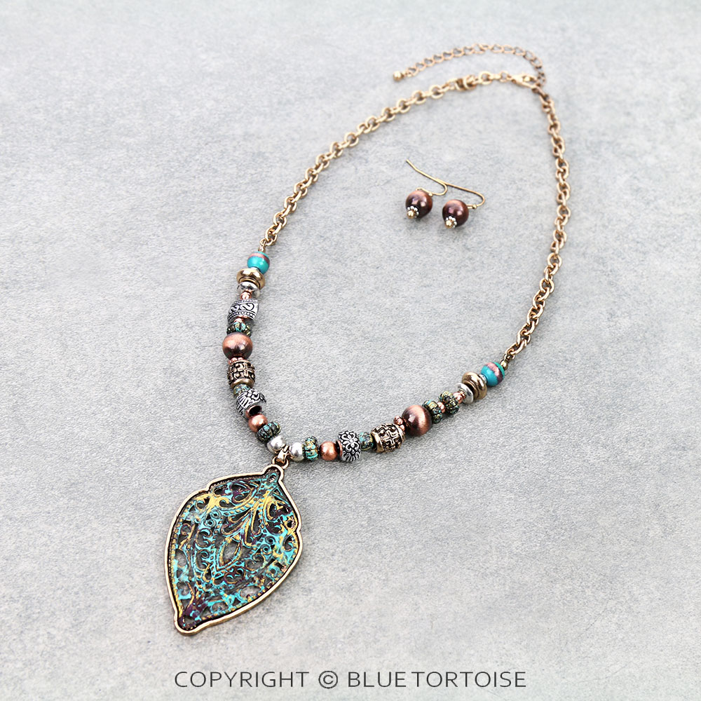 Western Leaf Pendant Necklace Set