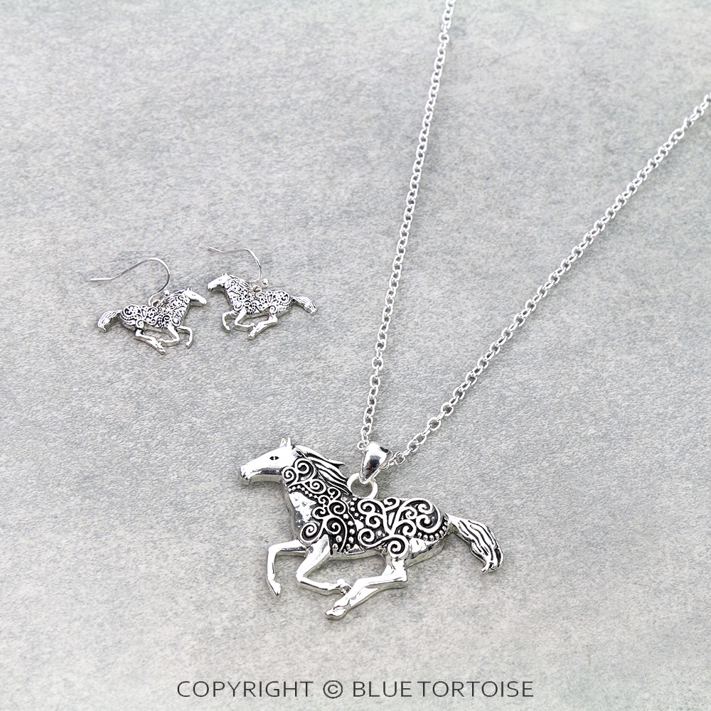 Western Tailored Horse Pendant Necklace Set