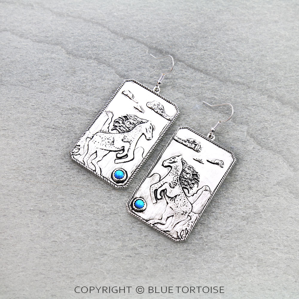 Western Horse Theme with Twisted Texture Dangle Earrings