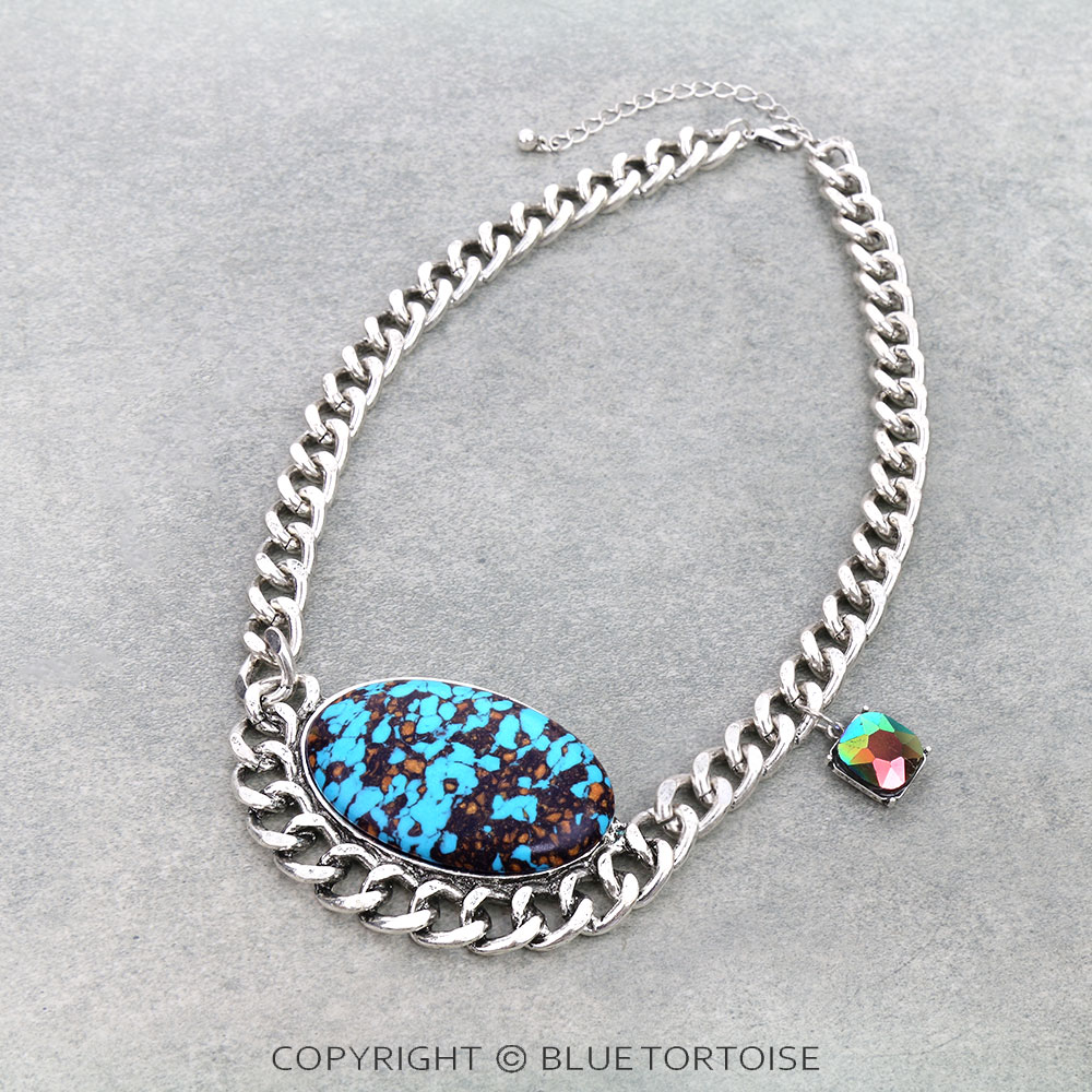 Western Large Oval Stone Necklace