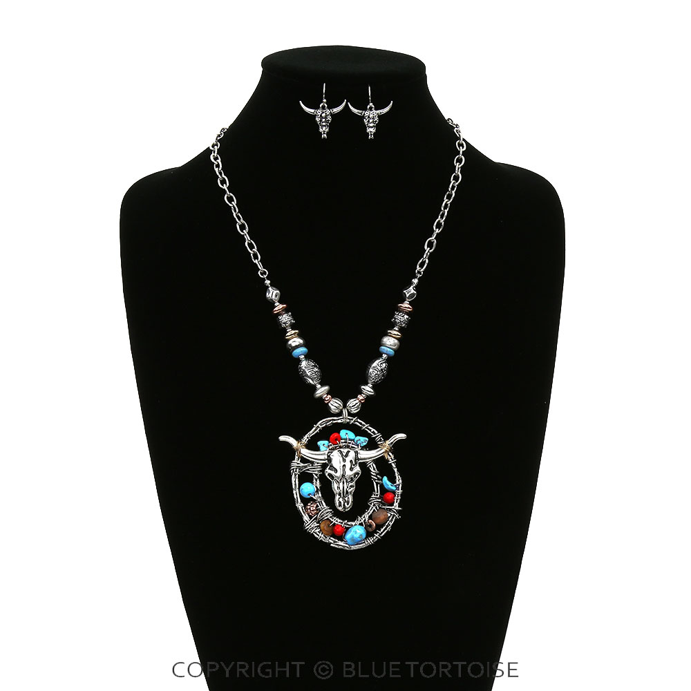 Western Steer Skull Pendant Necklace Set - Image 2