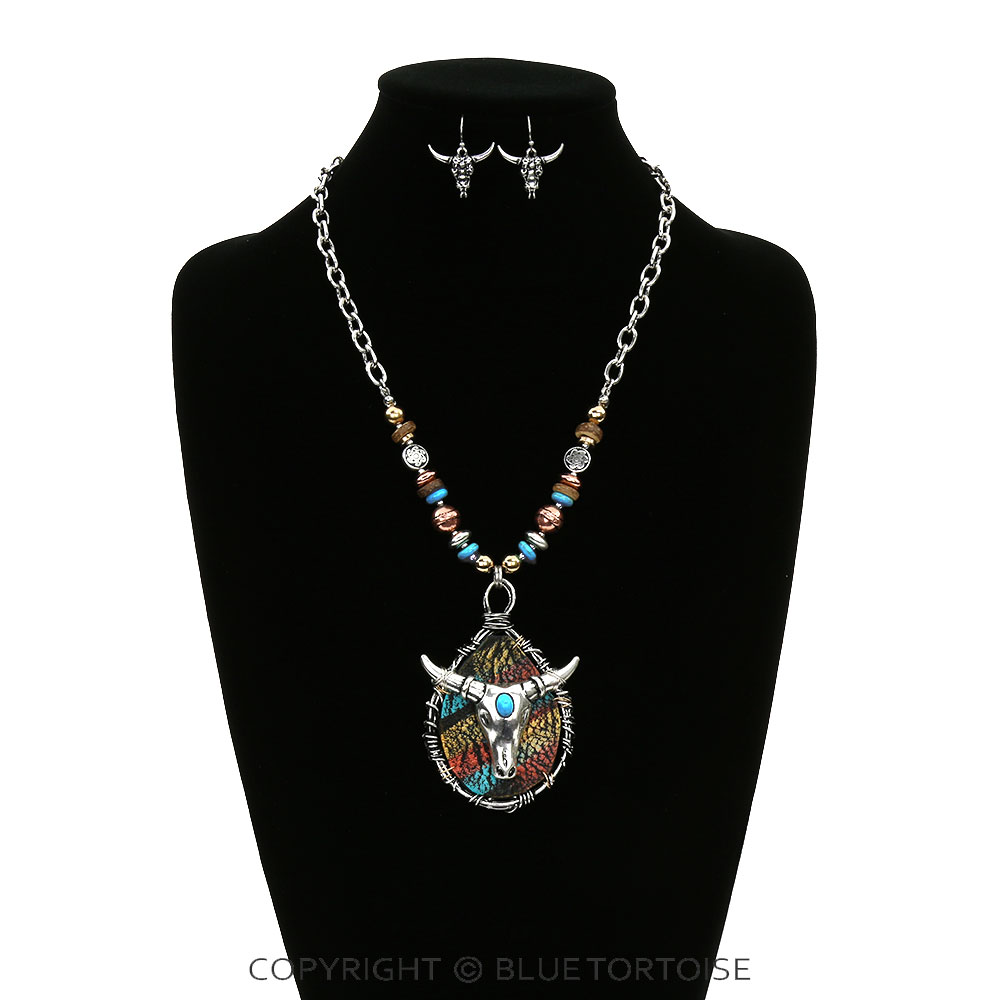 Western Steer Skull Pendant Necklace Set - Image 2