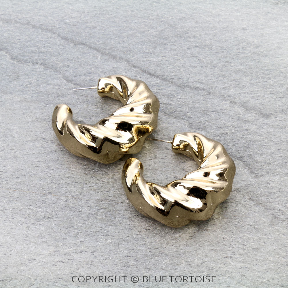 Croissant Twist Hoop Earrings