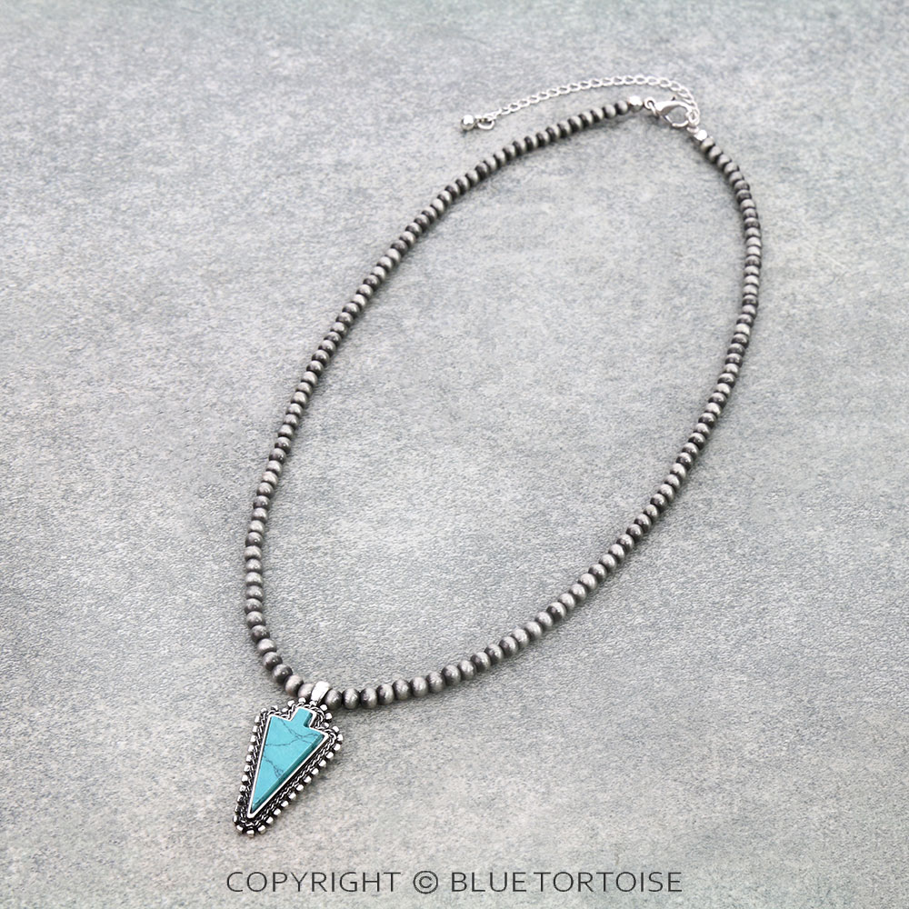 Western Arrowhead Stone Pendant Necklace