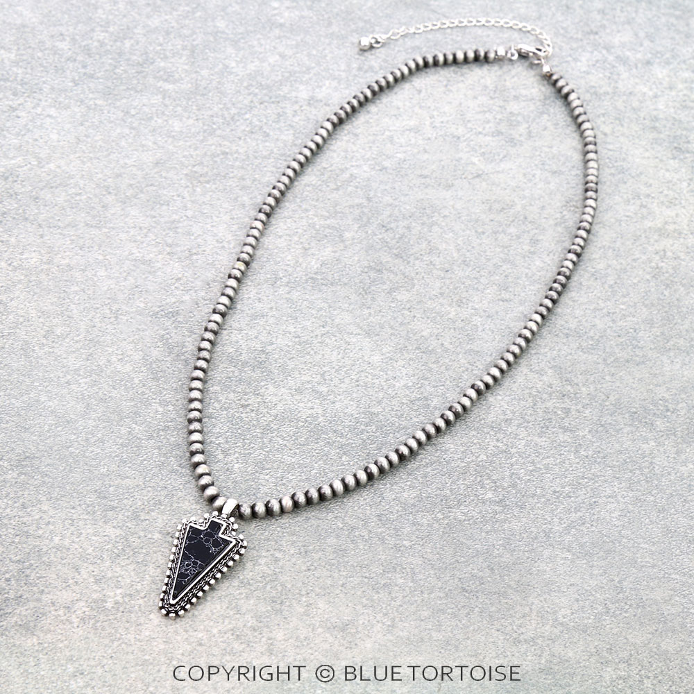 Western Arrowhead Stone Pendant Necklace