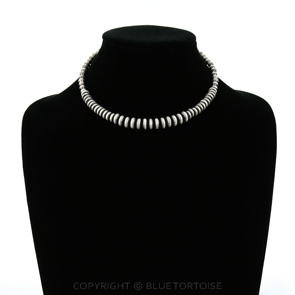 Navajo Style Pearl Wire Necklace - Image 2