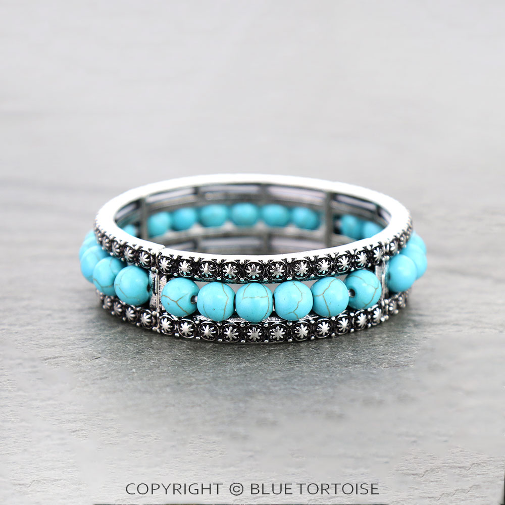 Navajo Style Pearl with Concho Stretch Bracelet