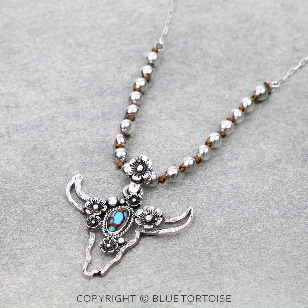 Western Flower Steer Head Pendant Necklace - Image 3