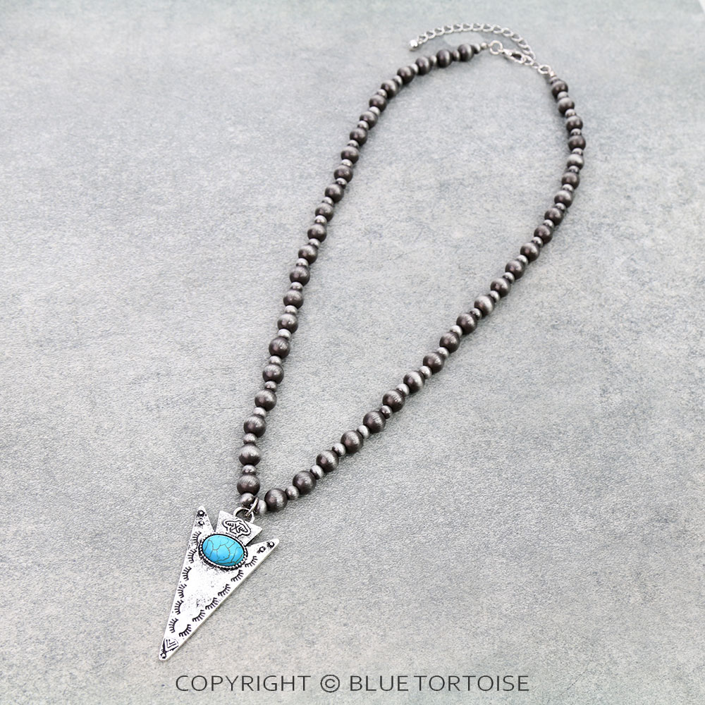 Western Arrowhead Pendant Necklace