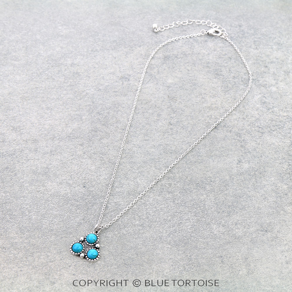Western Triangle Shape Pendant Necklace