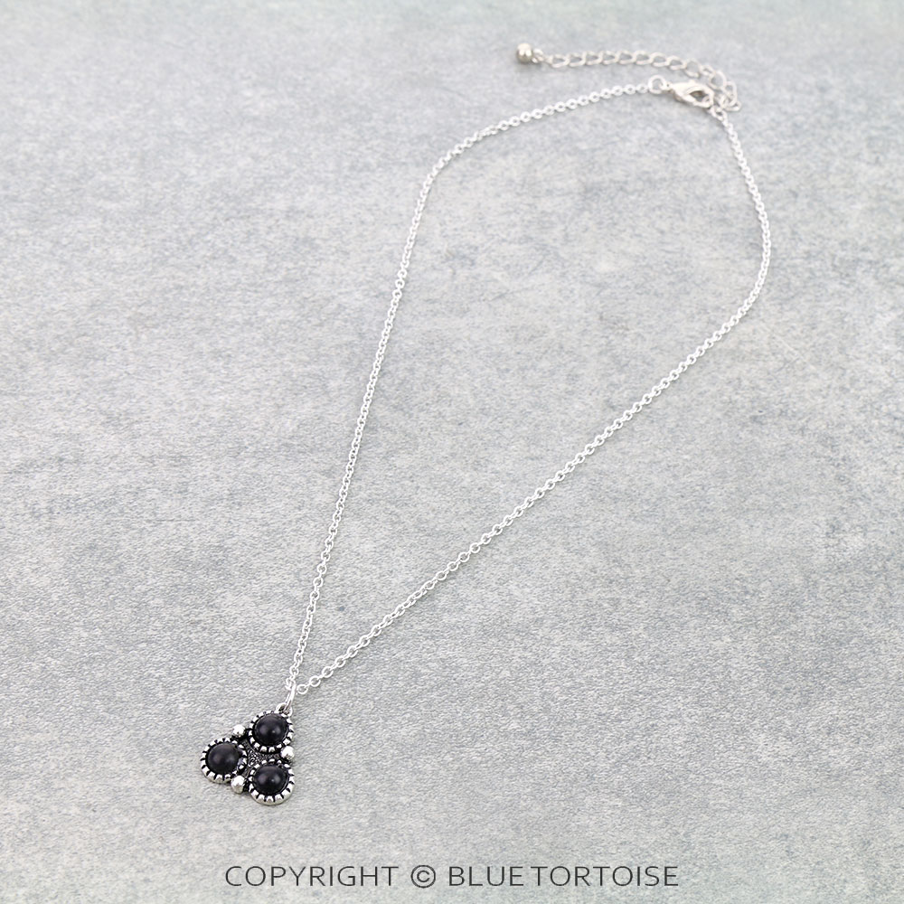 Western Triangle Shape Pendant Necklace