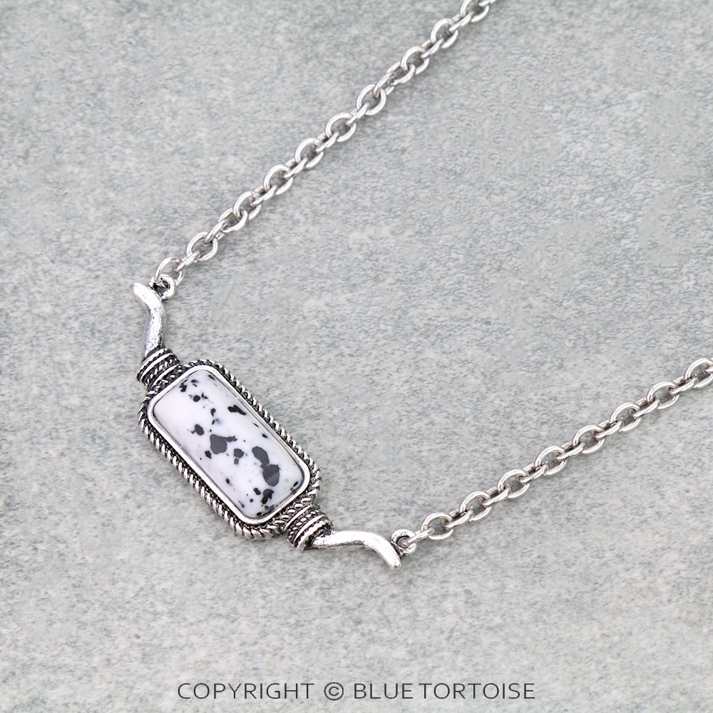 Western Steer Horn Pendant Necklace Set - Image 3