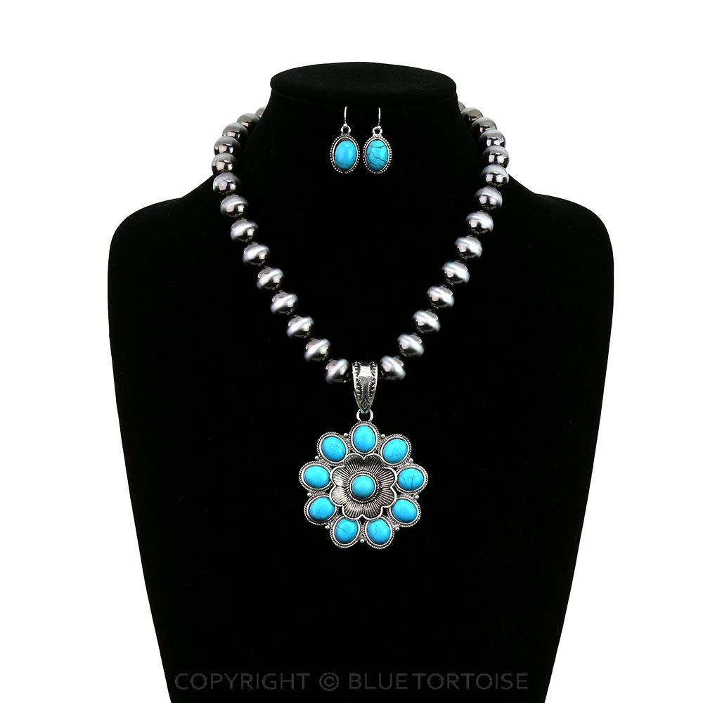 Western Flower Stone Necklace Set - Image 2