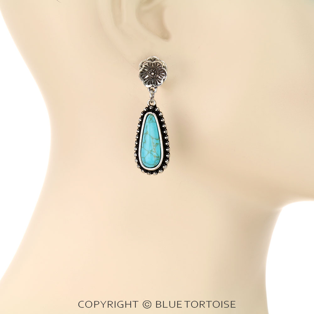 Western TQ Flower Stud Earrings - Image 2