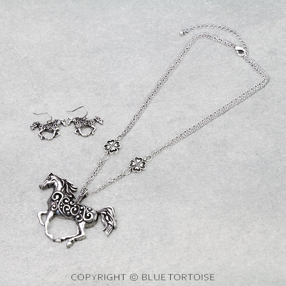 Western Filigree Horse Pendant Necklace Set