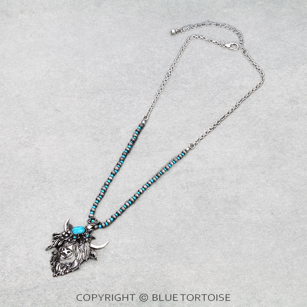 Western Farm Animal Highland Cow Pendant Necklace