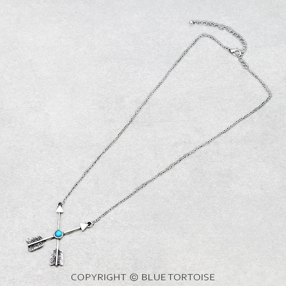 Western Crossed Arrow Pendant Necklace