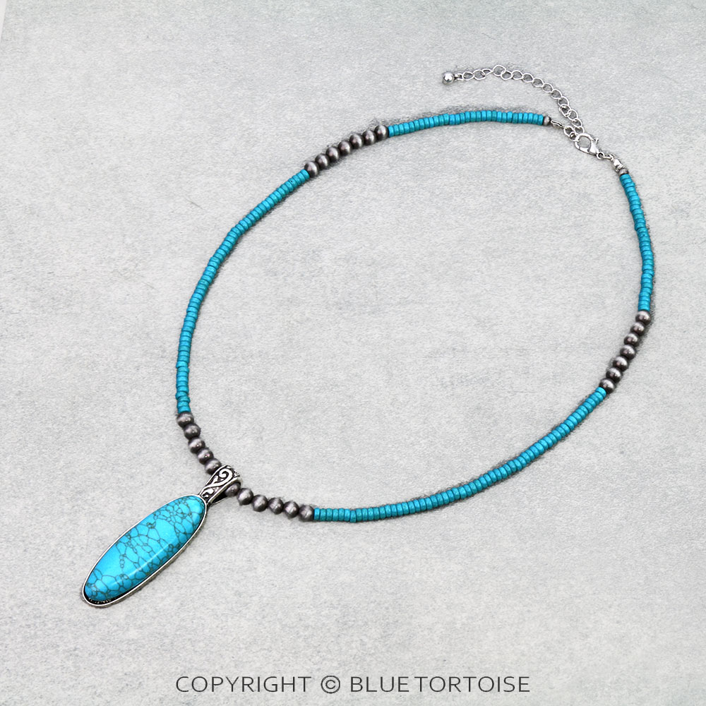 Western Oval Stone Pendant Necklace