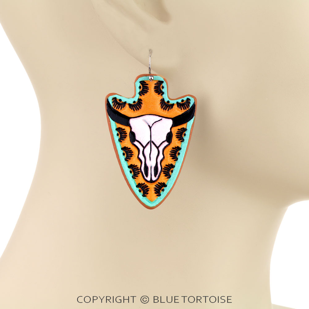 Western Steer Skull Tooled Leather Arrowhead Dangle Earrings - Image 2