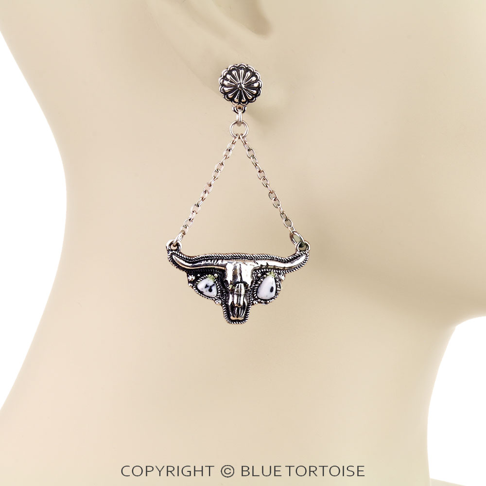 Western Steer Skull Stud Earrings - Image 2