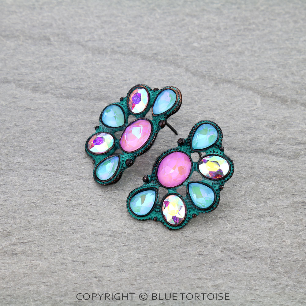 Western Glass Stone Half Flower Stud Earrings - Image 3