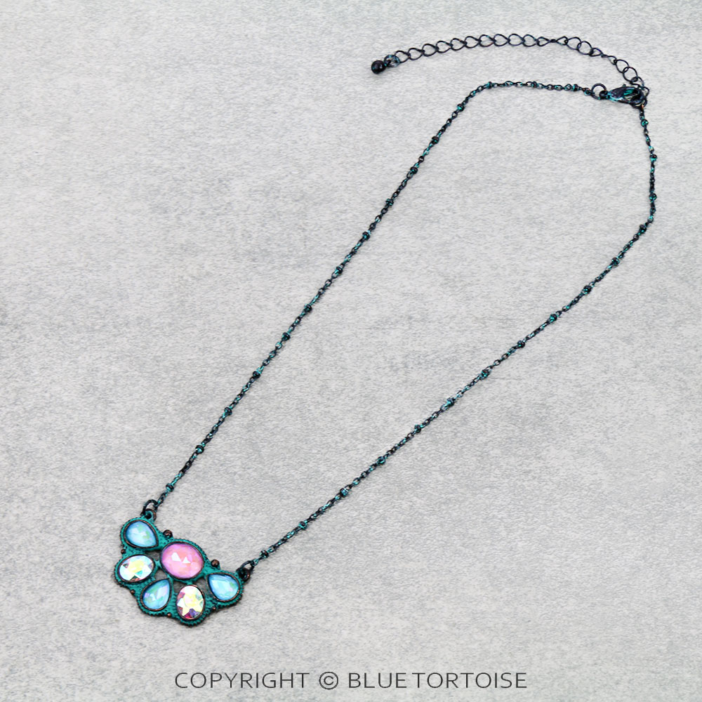 Western Glass Stone Half Flower Necklace