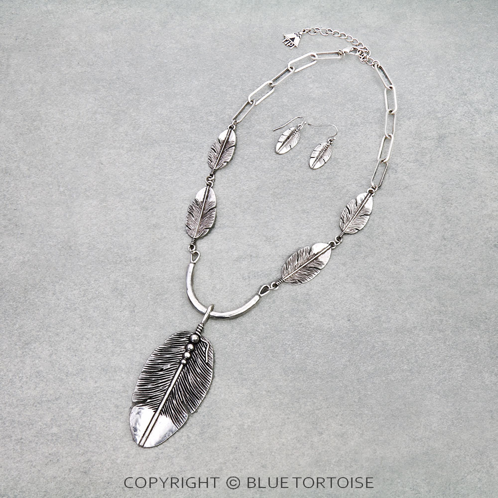 Western Feather Necklace Set