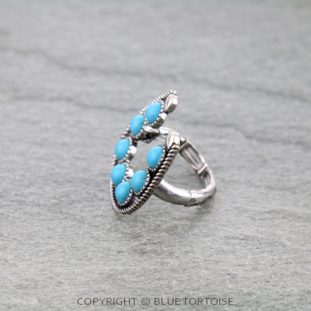 Western Horseshoe Stone Cuff Ring - Image 2