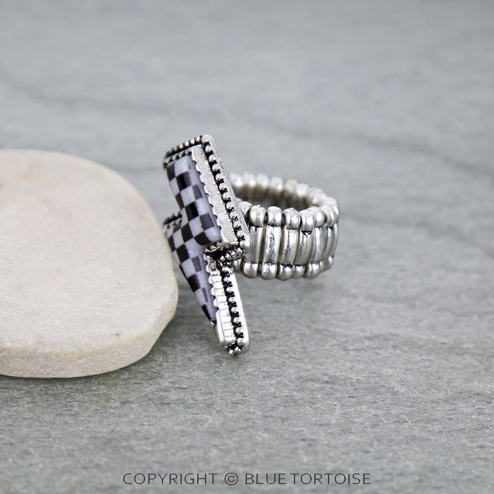 Checker Pattern Thunder Stretch Ring - Image 2