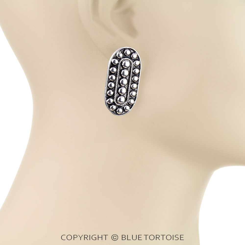 Western Oval Metal Stud Earrings - Image 2