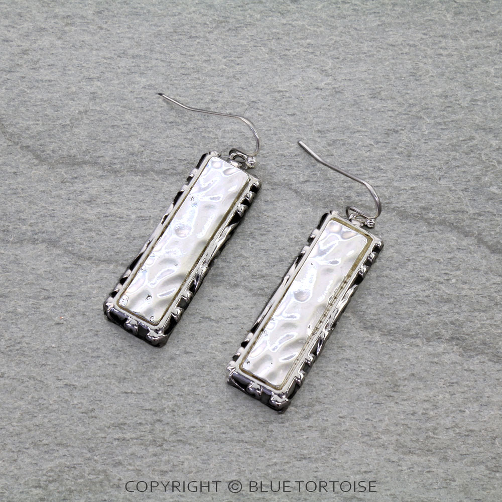 Tailored Filigree Bar Dangle Earrings