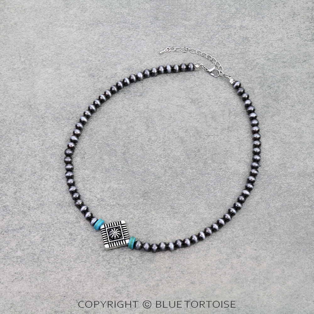 Navajo Style Pearl & Bead with Concho Choker