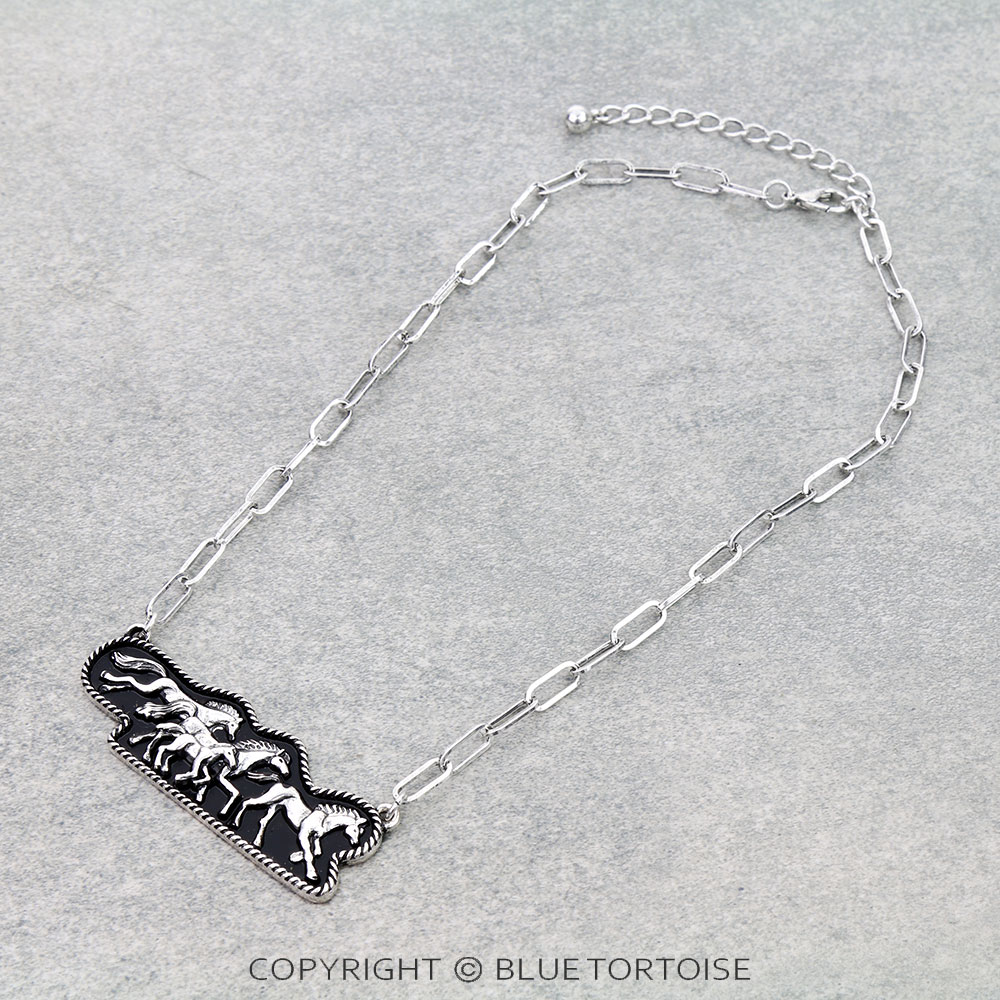 Western 4 Running Horse Necklace